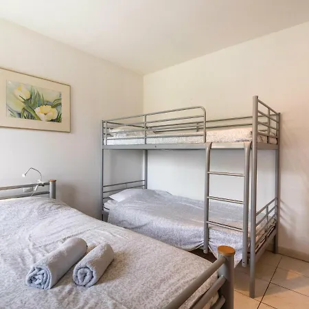 Exquisite In Beaufort With Swimming Pool