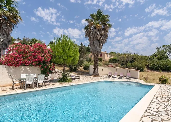 Modern With Heated Pool فيلة Beaufort (Herault)